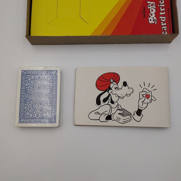 Vintage Disney GOOFY CARD TRICKS set by WHITMAN 1977 Unused Sealed Cards - Picture 5 of 5